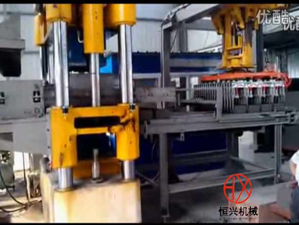 免托闆磚機 靜(jìng)壓磚機 液壓磚機(jī)